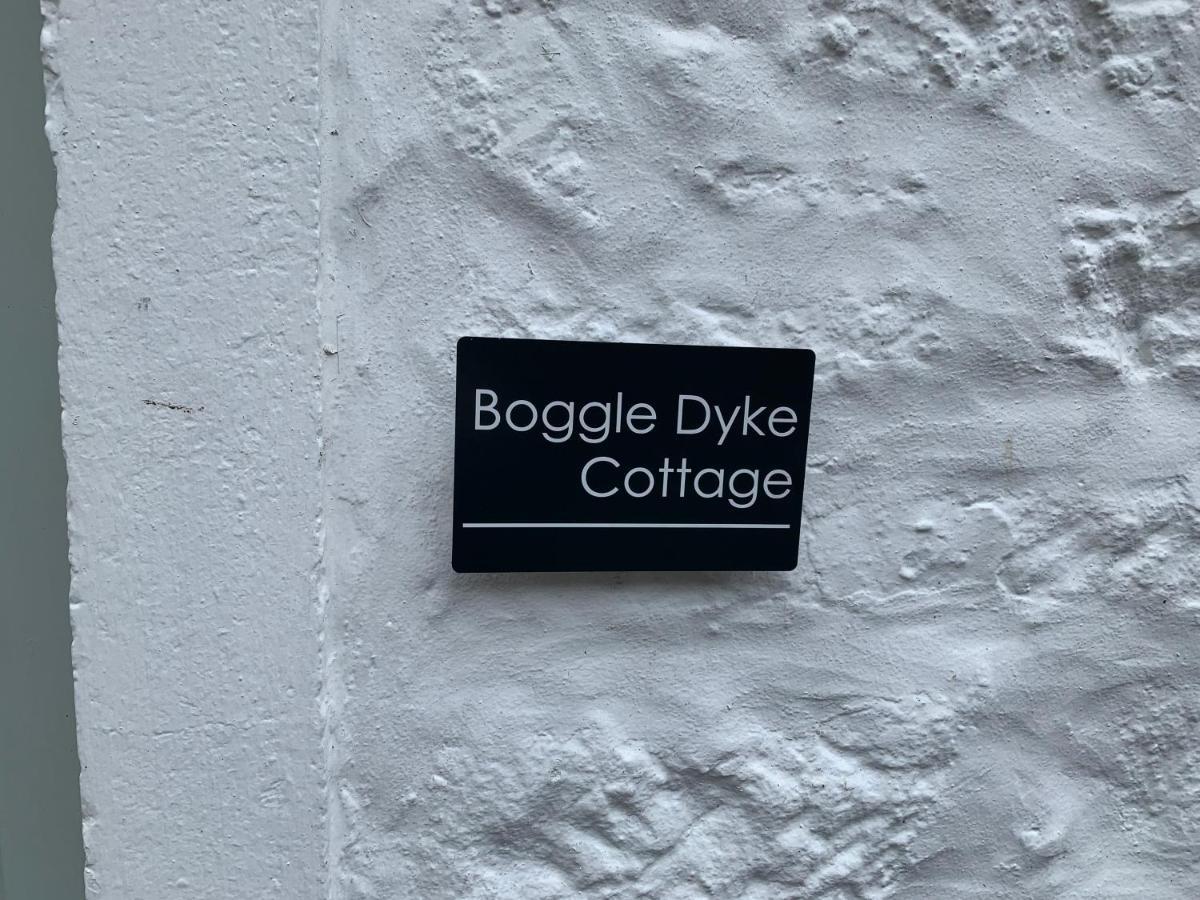 Boggle Dyke Cottage ธอร์นฮิลล์ ภายนอก รูปภาพ